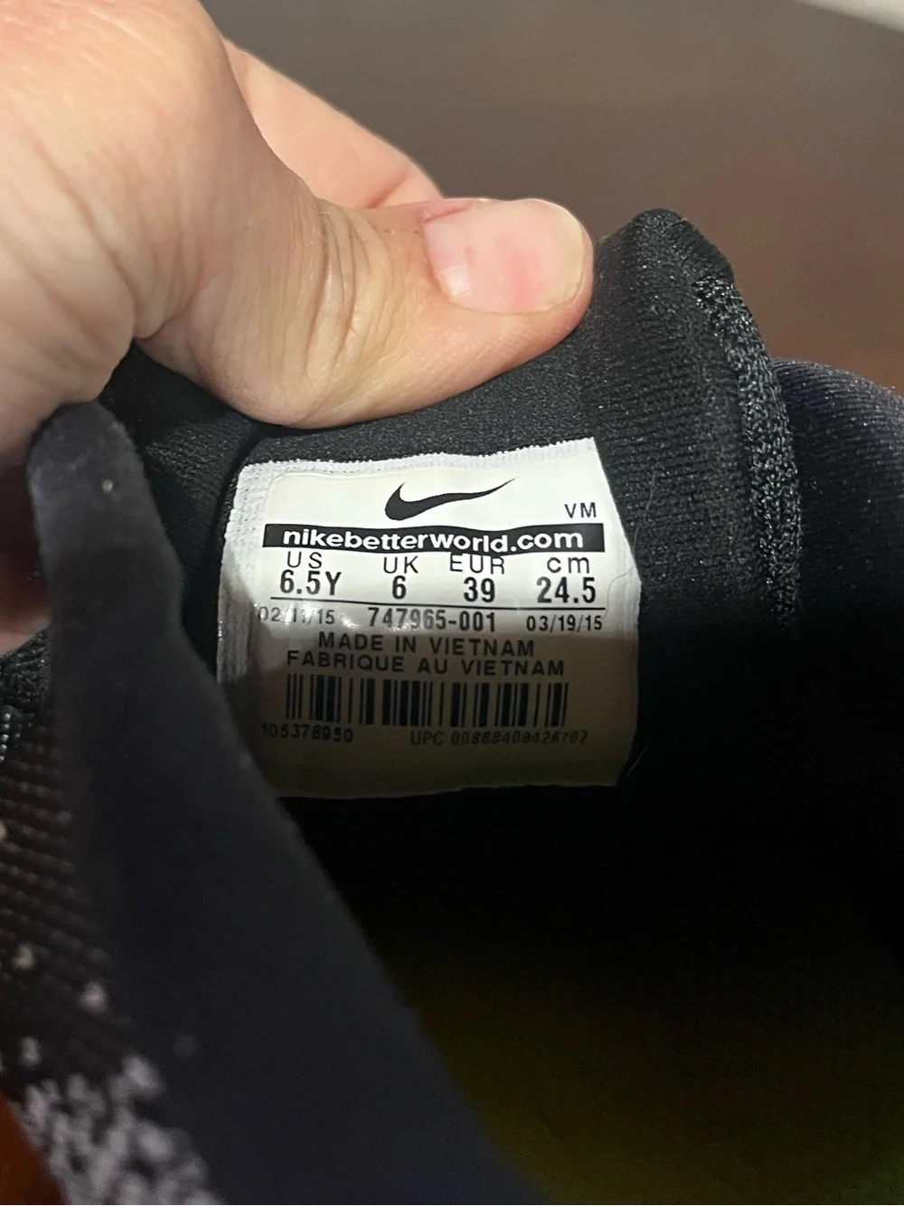 Nike Kids Black & Silver Sneakers - Lunarglide 7